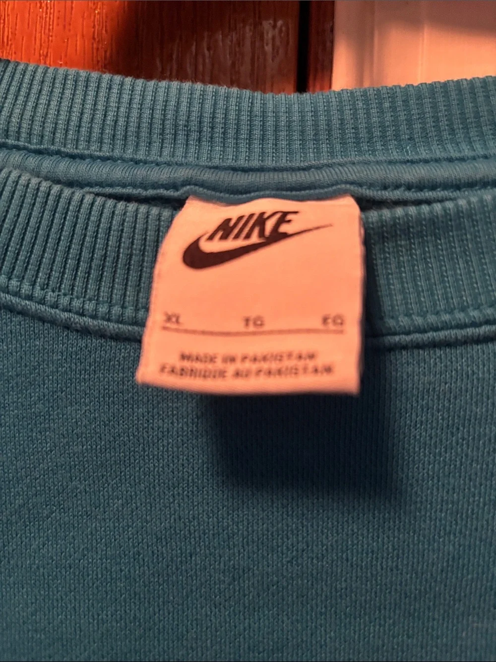 Nike Women's Teal Blue Crewneck Sweatshirt